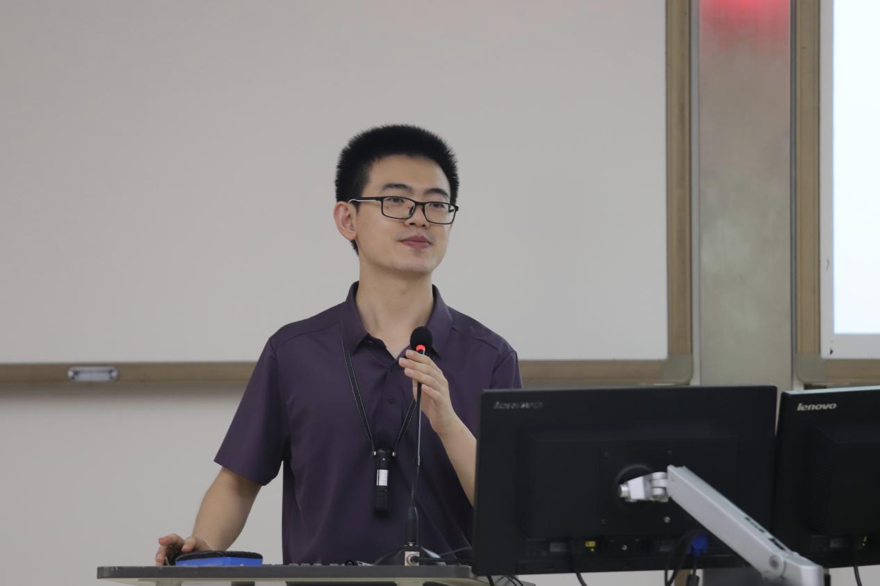 为深入推进金融工程专业实践教学改革